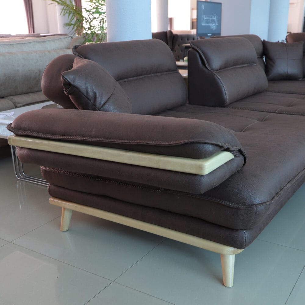 Ecksofa Valentino Braon 300x300 mit Pouf – Bild 5