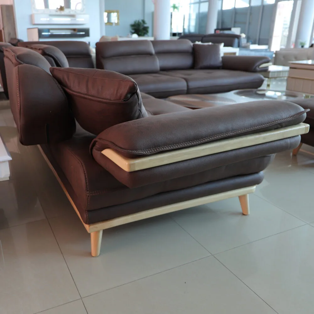 Ecksofa Valentino Braon 300x300 mit Pouf – Bild 4